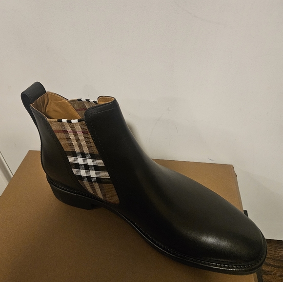 Burberry Men's Allostock Leather Chelsea Boots Black/Birch Eu 45 - Picture 5 of 8